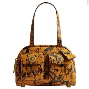 Coach Twin Turnlock 20-Graffiti limited edition